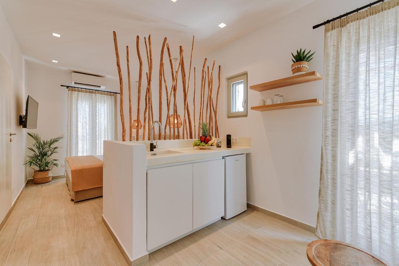 Ardilia Cosy Apartments Antiparos Bagian luar foto